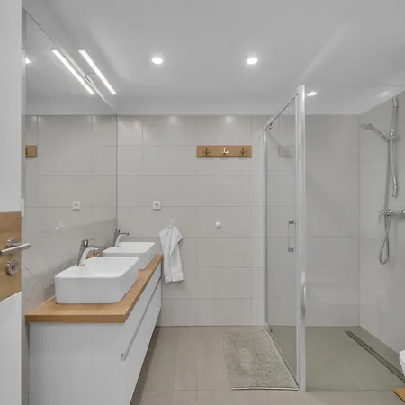 Villa In Krkono E With Sauna And Forest Views *