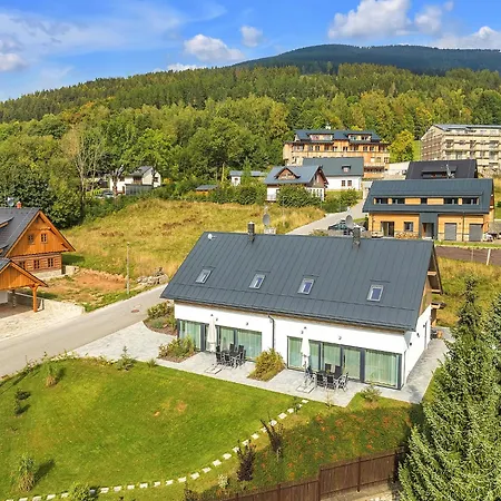 In Krkono E With Sauna And Forest Views Willa