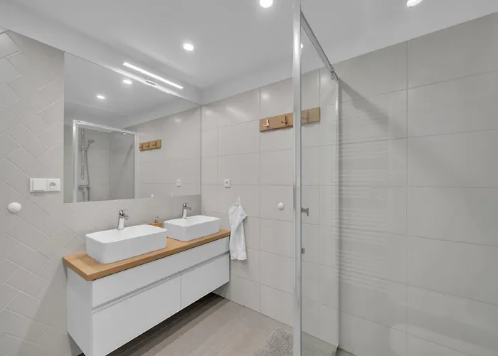 In Krkono E With Sauna And Forest Views *