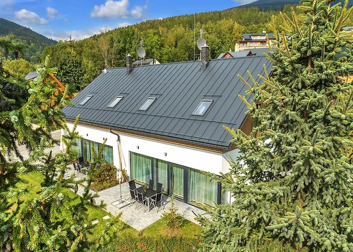 In Krkono E With Sauna And Forest Views