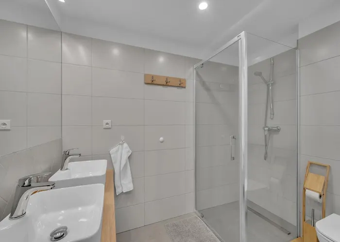 Villa In Krkono E With Sauna&forest Views Černý Důl